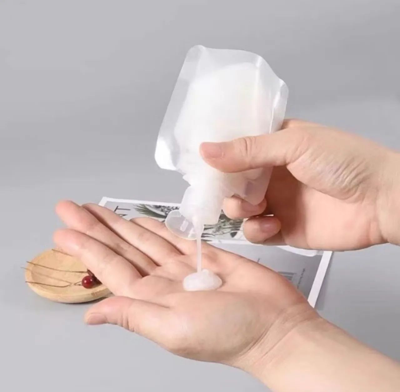 Frasco Flexível para Viagem 50ml e 100ml - Foto 3