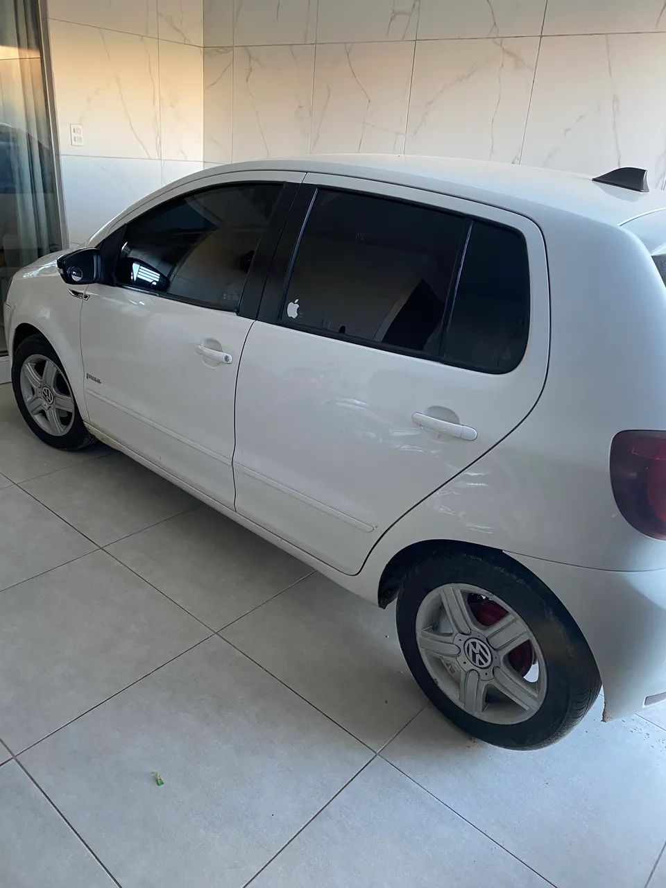 Volkswagen Fox Fox 1.6 Mi Total Flex 8V 5p 2014
