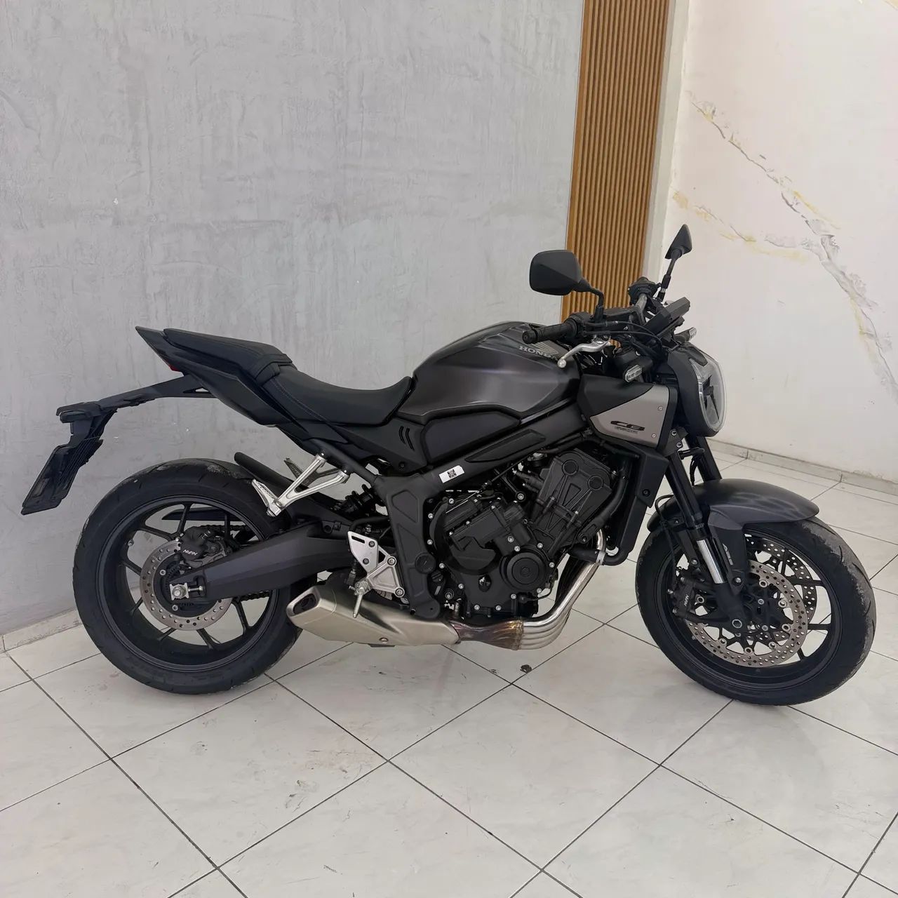 Honda CB650 R E-Clouch 2026! - Foto 2