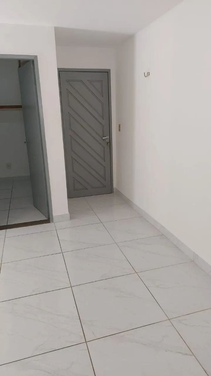 Alugo apto 2/4 próximo a UFRN - Foto 2