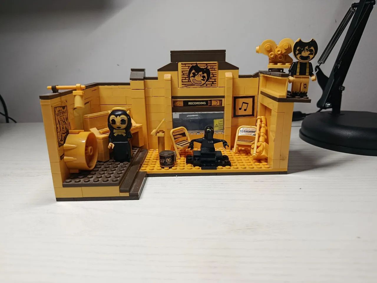Bendy and the Ink Machine - Foto 4