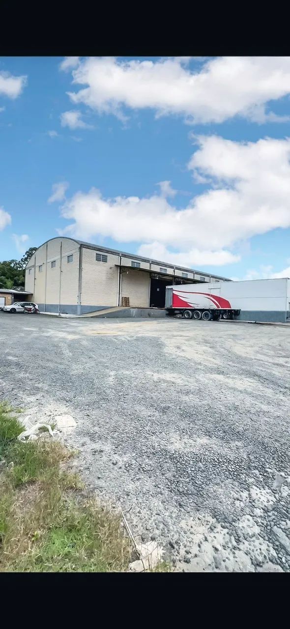 PAVILHÃO INDUSTRIAL AVERBADO À VENDA  LOGÍSTICA ESTRATÉGICA