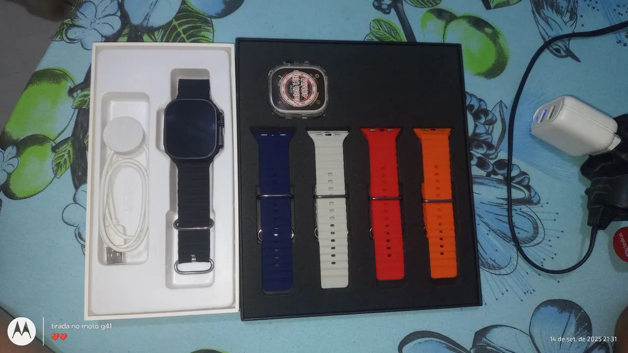 Vendo relógio inteligente W66 Pro Max com 5 pulseiras inclusas  - Foto 2