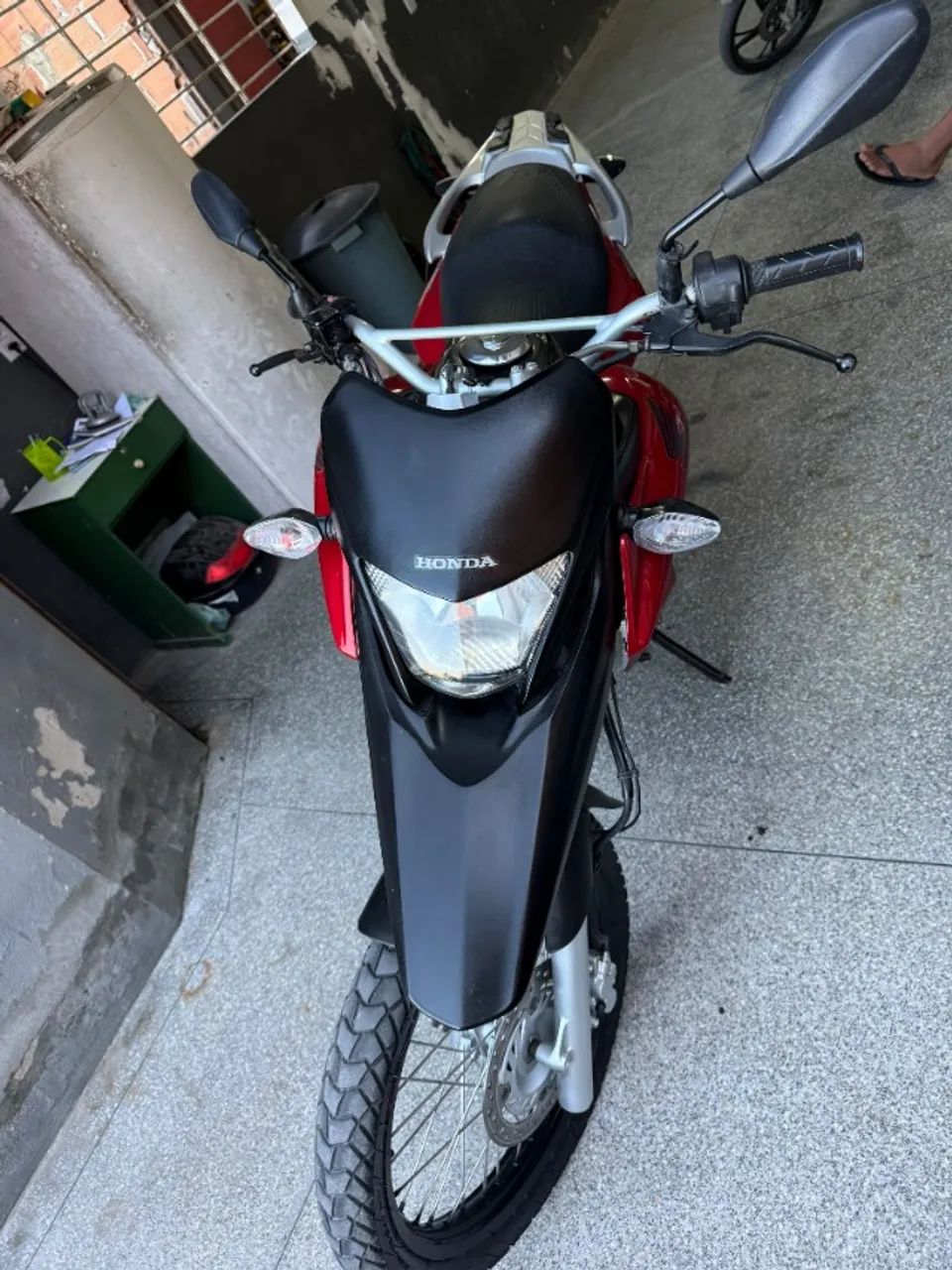 Xre 300