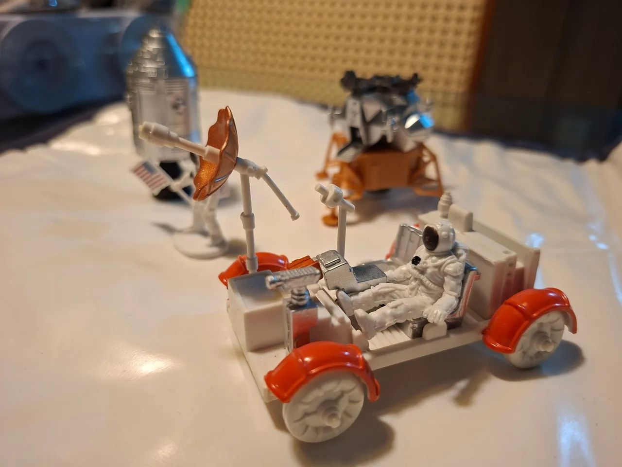 Mini astronautas e nave espacial - kit de brinquedo - Foto 5