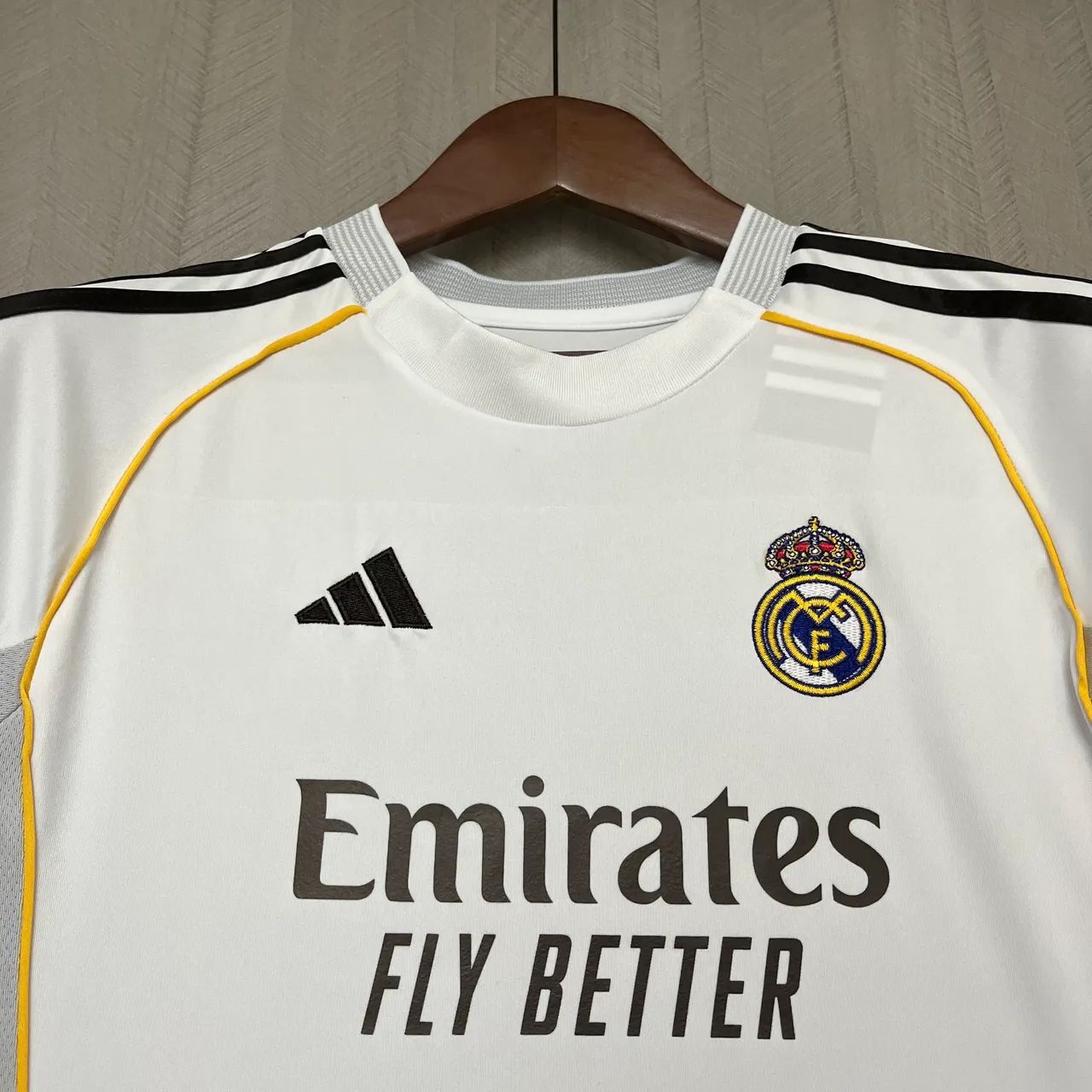 Conjunto Camisa + Short Infantil/juvenil Real Madrid I 25/26 2 a 13 Anos - Foto 2