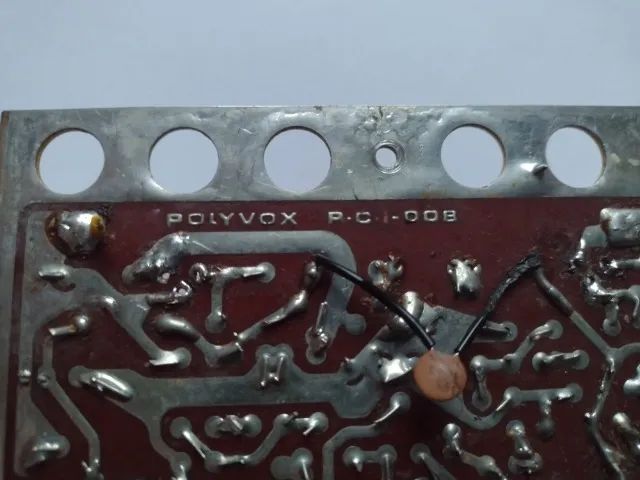 Placa do amplificador do receiver Polyvox PR-1800S (só 1 unidade da placa - para reparo ) - Foto 3