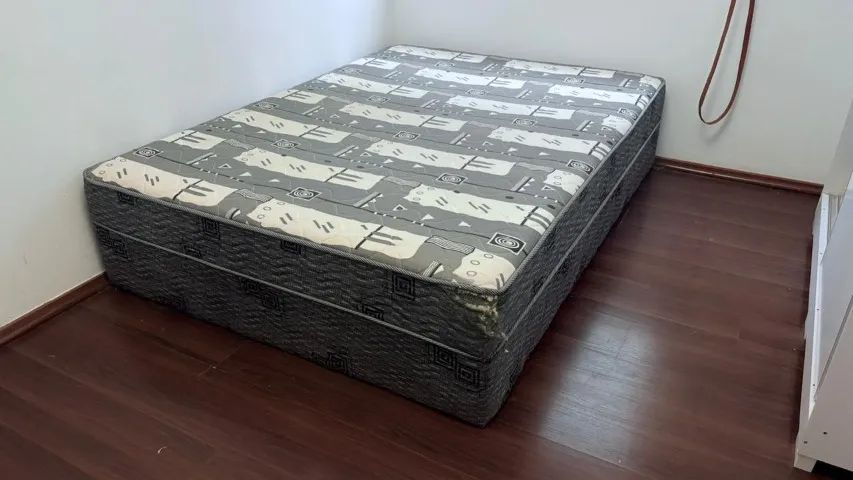 Cama e guarda roupa - Foto 3
