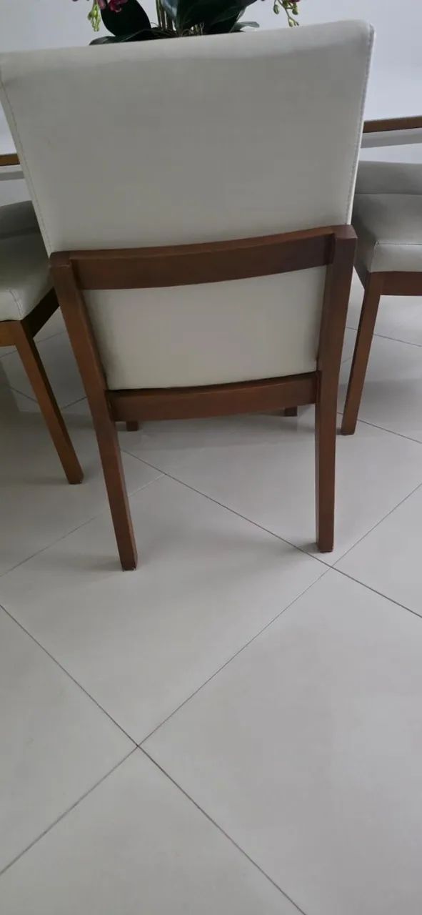 Sala de jantar em laca, completa - Mesa, 6 cadeiras e 1 Aparador - Foto 5