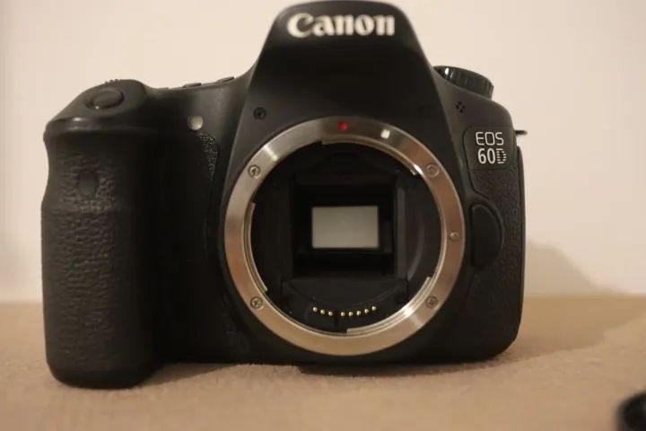 Camera Canon 60D - Foto 3