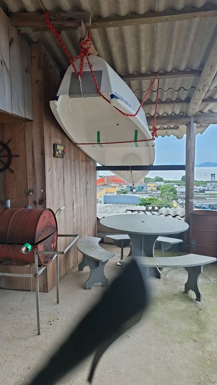 Barco com motor Mercury 8hp - Foto 5