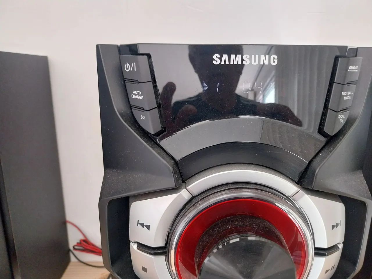 SAMSUNG GIGA-4 F630 - Foto 2