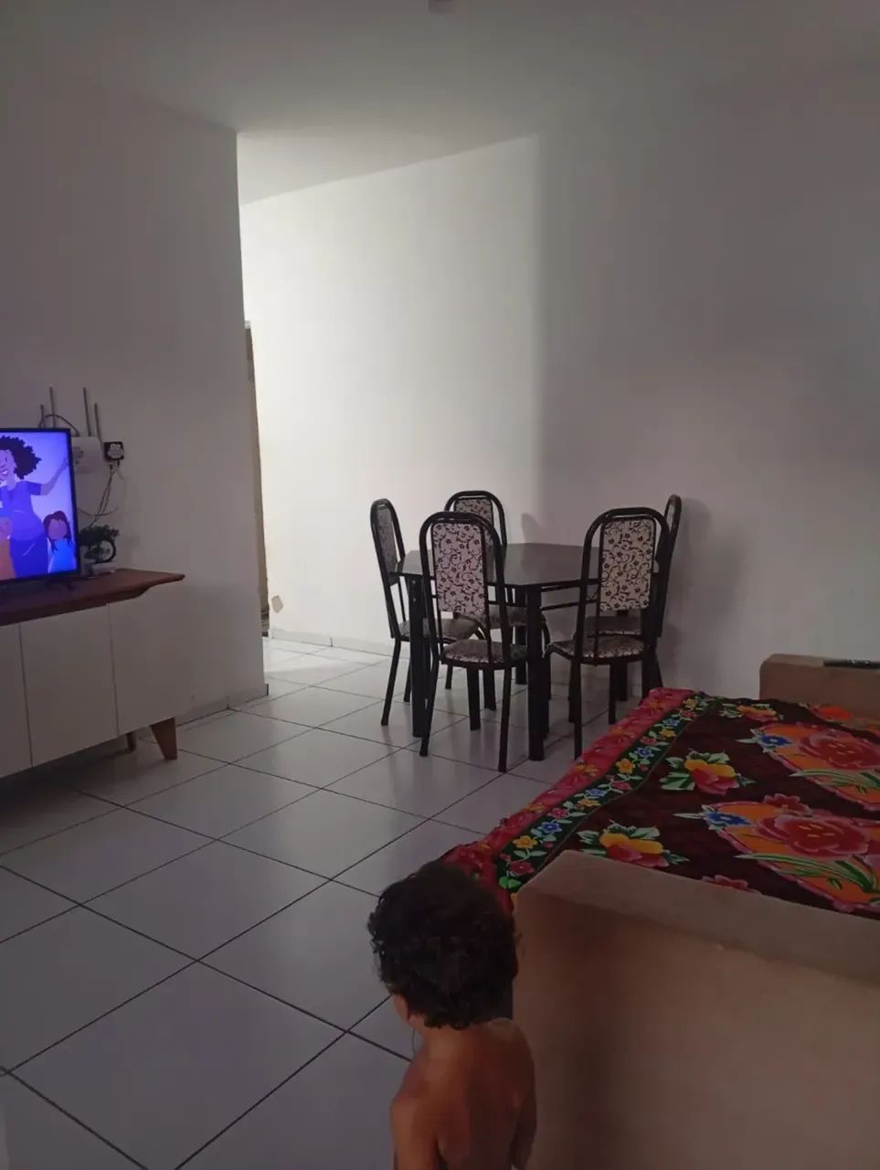 Iexcelente imovel para repasse com ótimos espaços internos e externos 2 vagas de garagem.. - Foto 5