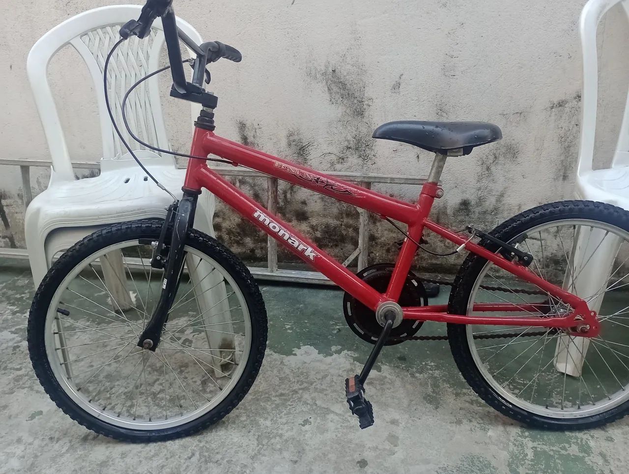 Bicicleta semi nova
