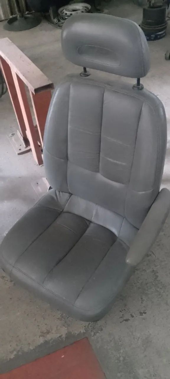 Tapeçaria para automóveis  - Foto 3