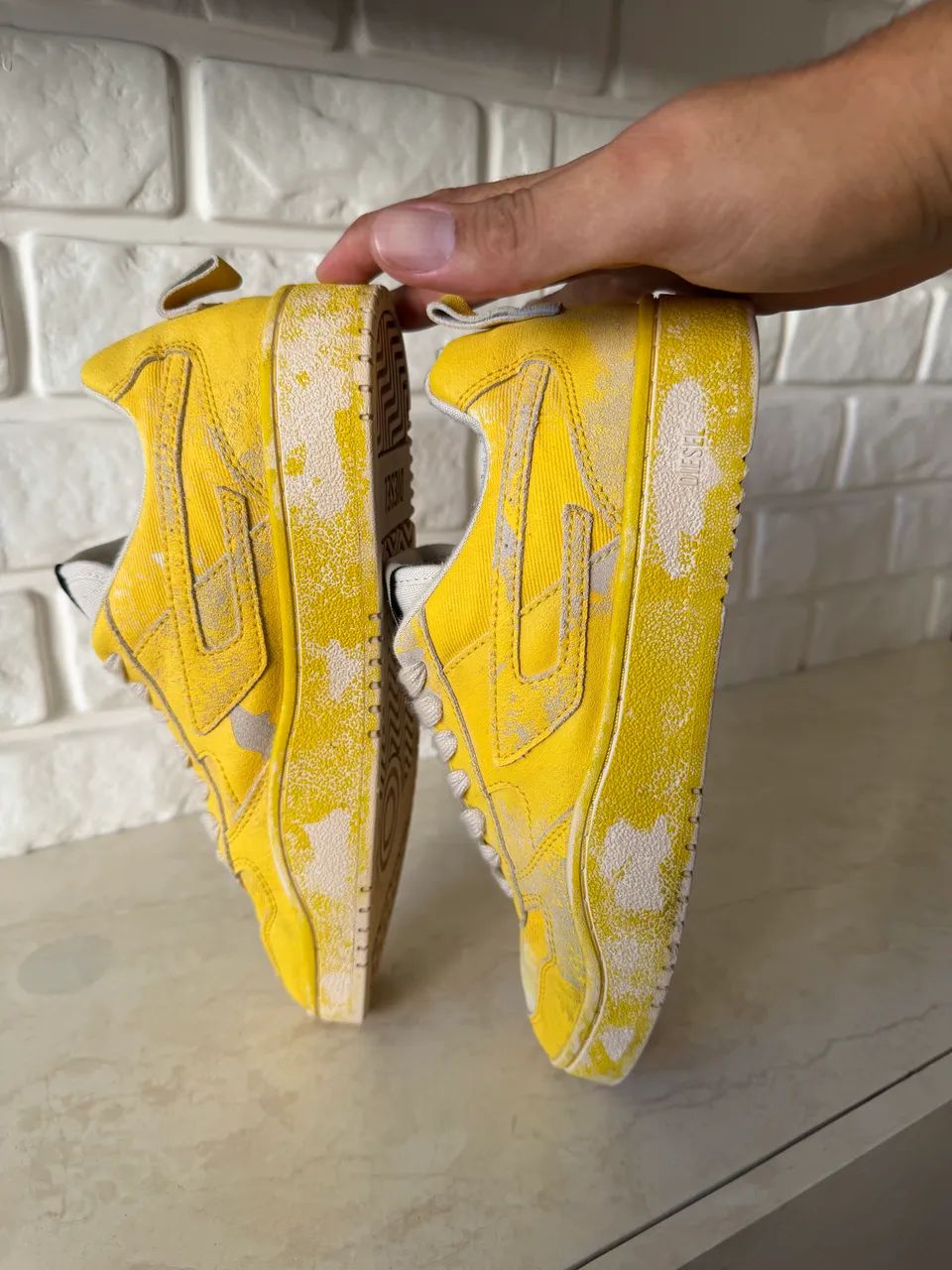 Sapato Diesel - TÊNIS DE CANO BAIXO COM EFEITO PEEL-OFF - Foto 3