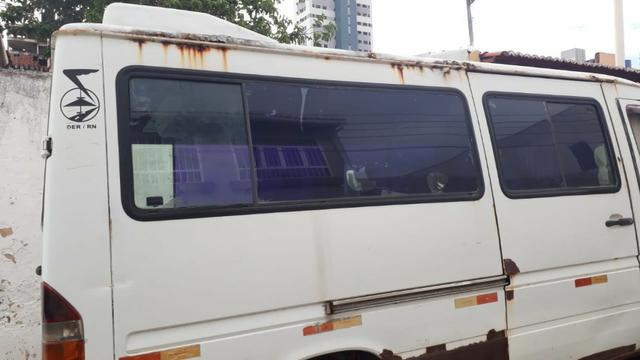 Mercedes Sprinter 310 Passageiro 98 - Foto 2