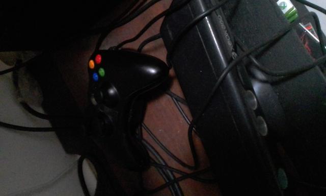 XBOX 360 +jogos - Foto 2