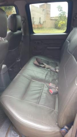 Nissan Frontier - Foto 5