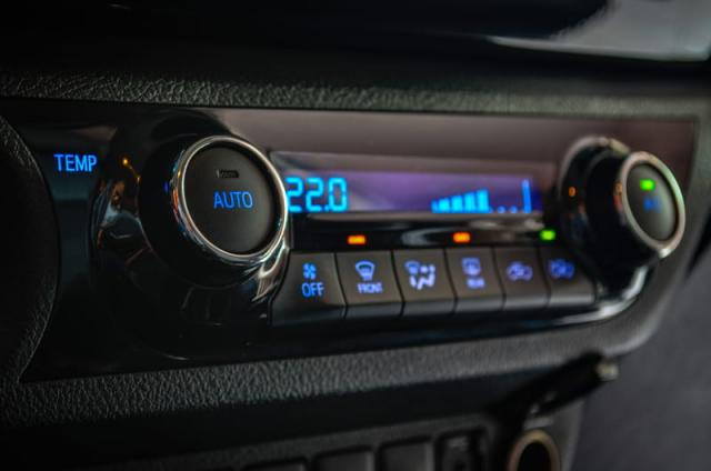 TOYOTA HILUX CDSRVA4FD 2016 - Foto 14