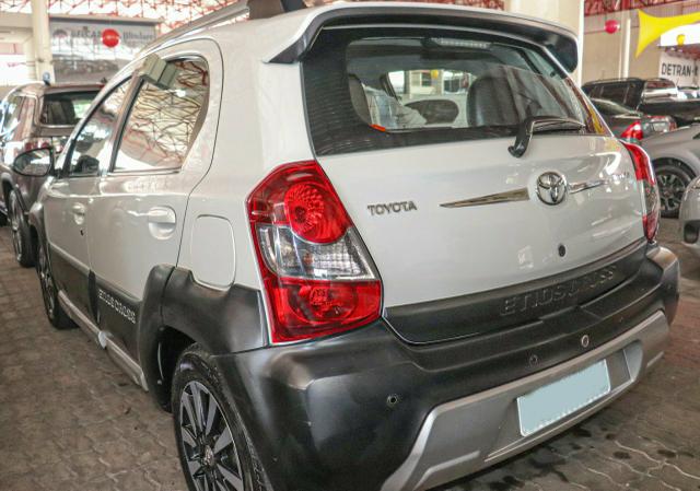 Toyota Etios Cross - Foto 3