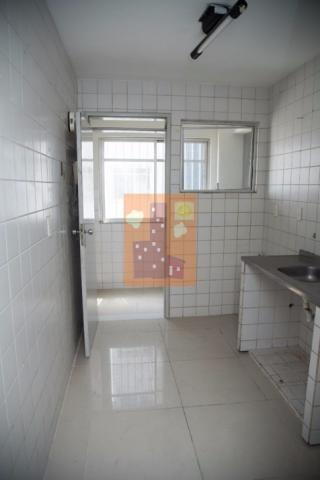Apartamento em candelária para locação com 3 quartos, próximo ao Natal Shopping - Foto 11
