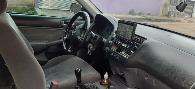 Honda Civic 2003/1.7 - Foto 4