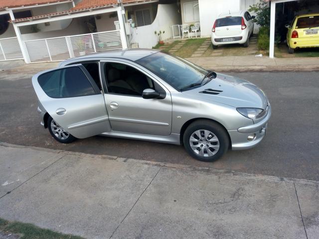 Peugeot 206 - Foto 2