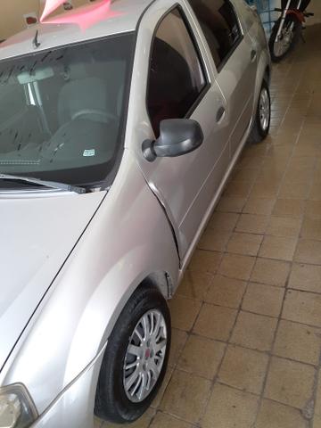 Renault Logan - Foto 4