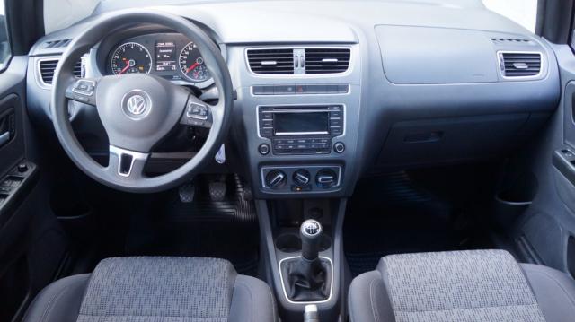 VOLKSWAGEN FOX 1.6 MI 8V FLEX 4P MANUAL - Foto 13