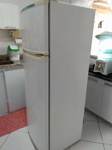 Refrigerador Consul Biplex 334 Litros - 127V - Usado - Foto 3