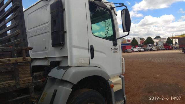 Caminhão 24.250 truck - Foto 3