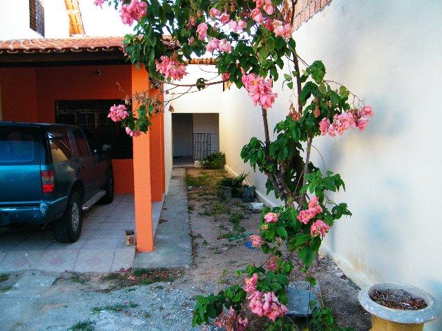 Casa proximo ao Castelao, 4 quartos, vendo , financio - Foto 2