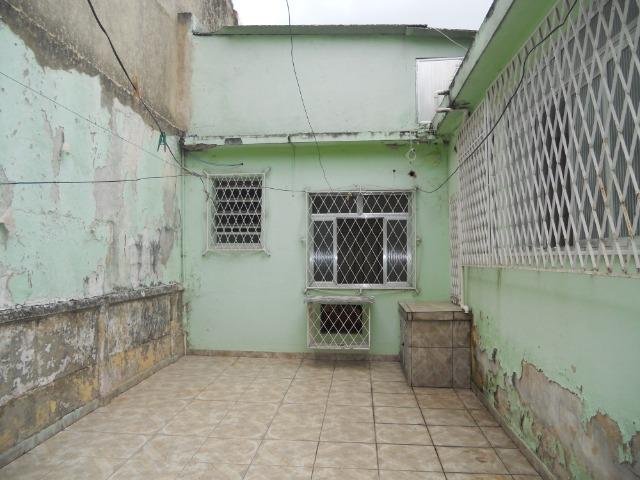 Alugo ótima casa no centro de nova Iguaçu - RJ - Foto 20