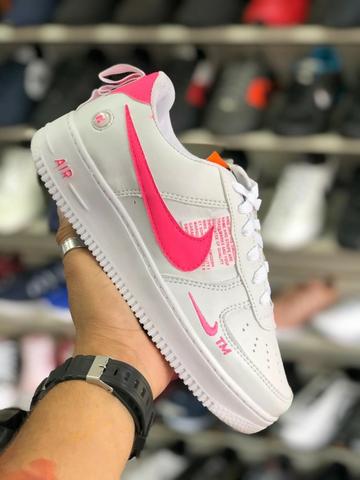 Tênis Nike Air Force Feminino