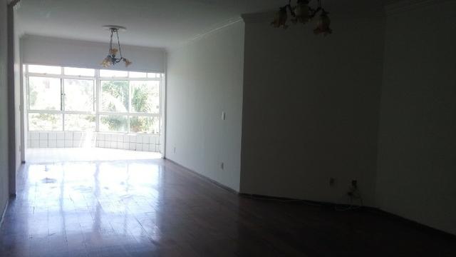 Amplo apto próximo ao Complexo CrocoBeach - Foto 3