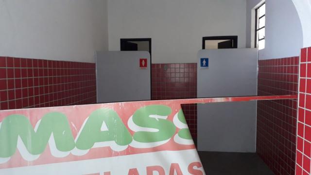 Casa em lote de 363 m² com loja ap. e barracão - Foto 8