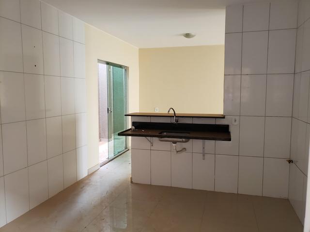 Casa rua 12 parte cima só 550 mil 3 quartos - Foto 2