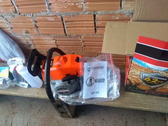 Moto serra a gasolina yamasaky modelo MY 62 nova na caixa sem uso - Foto 4