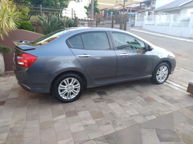 Vendo Honda City + topp