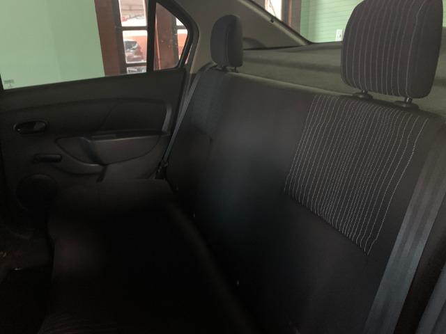 Renault Logan Authentique 1.0 (Flex) 2019 - Foto 8
