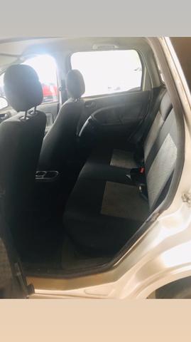 Ford fiesta - Foto 4