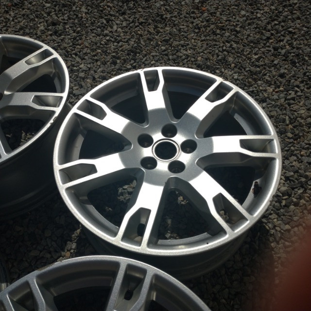 Roda 18" Land Rover Evoke (barbada) - Foto 5