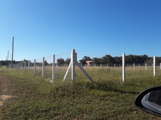 Velleda oferece terreno plano de esquina a 2,5 km do asfalto - Foto 2