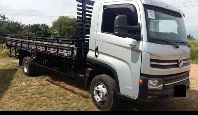 VW DELIVERY 11 180 CARROCERIA 2018