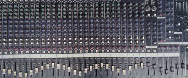Mesa Yamaha 32 canais. - Foto 3