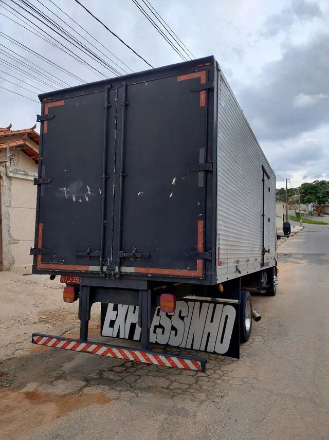 Baú 5,50m 3/4 - Foto 2