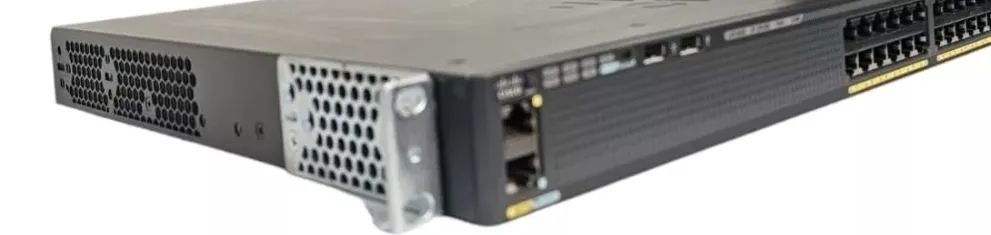 Switch Cisco Catalyst 2960-X Series 24 Port Gigabit - Foto 3