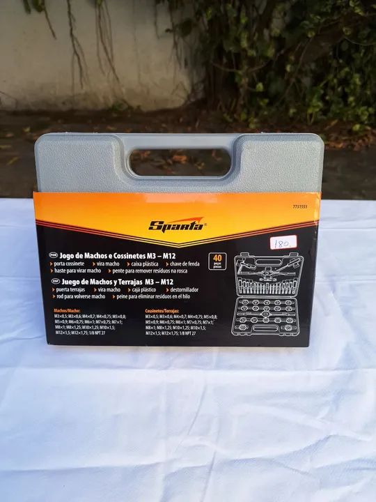 Machos e cossinetes. Jogo com 40 peças  - Foto 4