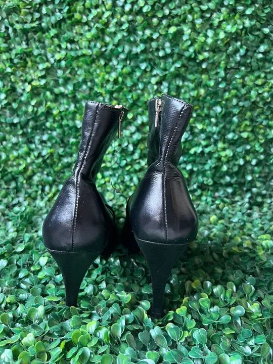 BOTA EM COURO  - Foto 3